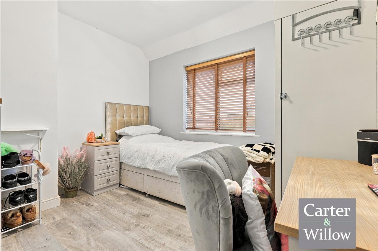 Tilney Road, Essex Image 11