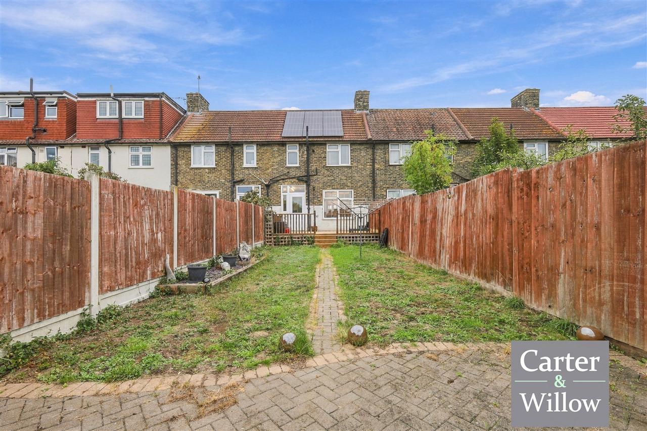 Tilney Road, Essex Image 16