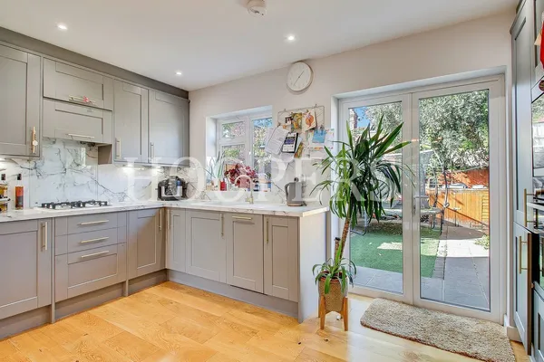 Franklyn Road, London, NW10