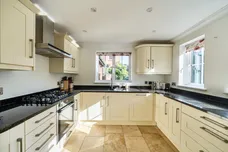 Meredun Close, Hursley, SO21 photo 5