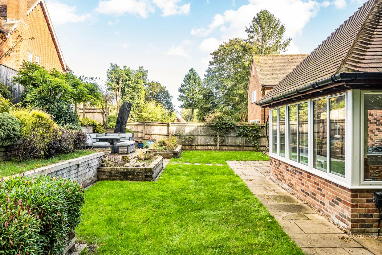 Meredun Close, Hursley, SO21 photo 8