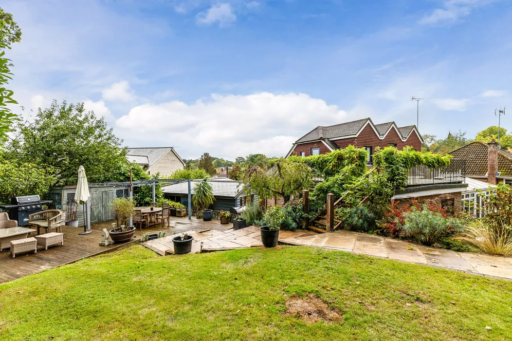 Woodside Close, Chiddingfold, GU8 photo 21