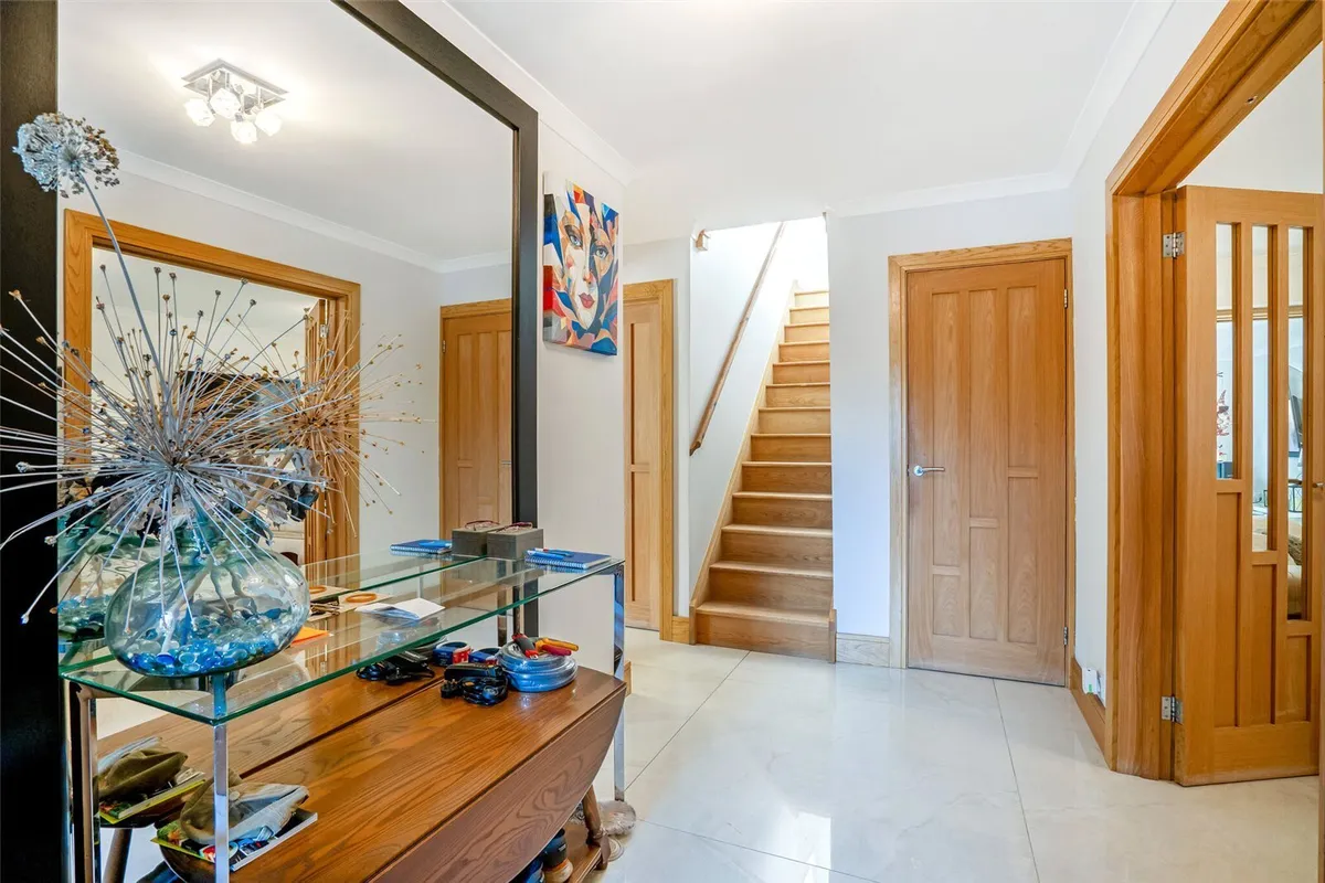 Saxon Way, Lychpit, RG24