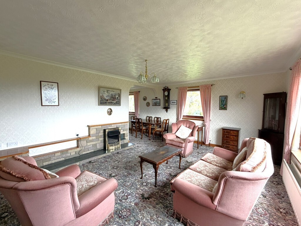 Walton, Brampton Image 3