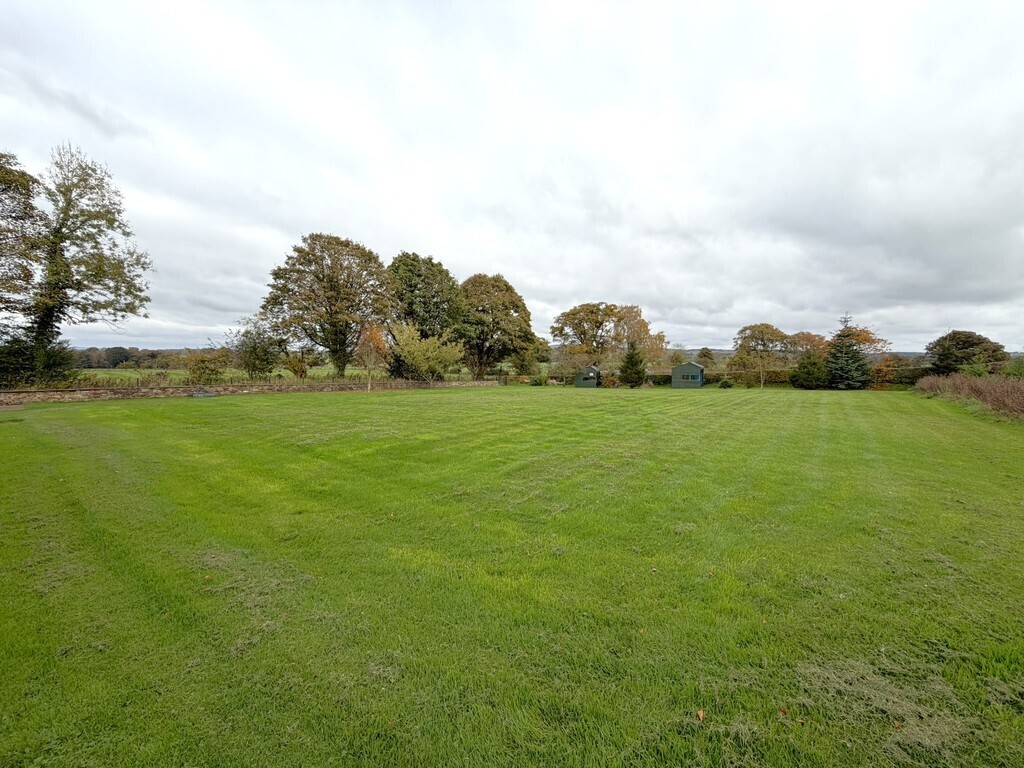 Walton, Brampton Image 5