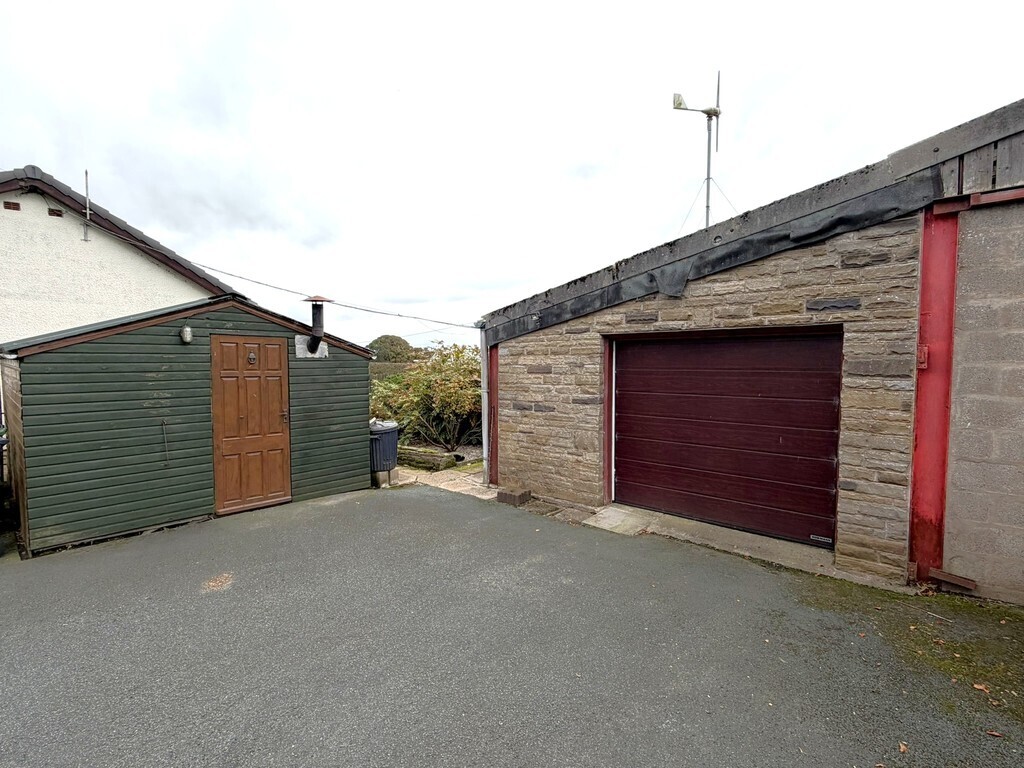 Walton, Brampton Image 8