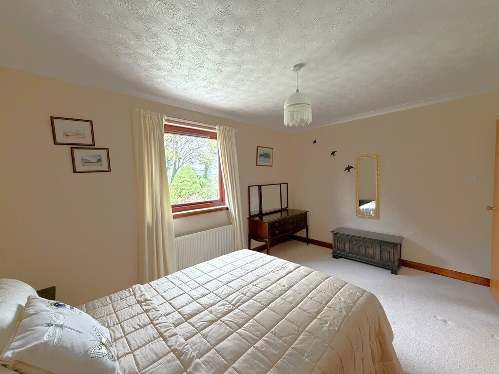 Walton, Brampton Image 15