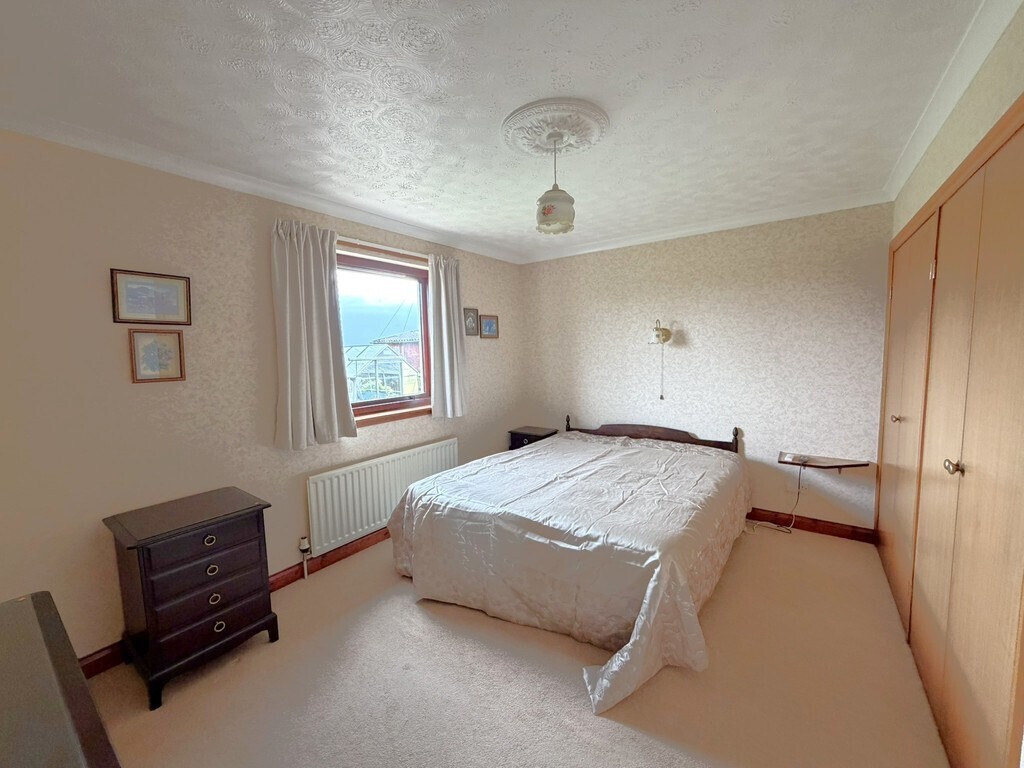 Walton, Brampton Image 16