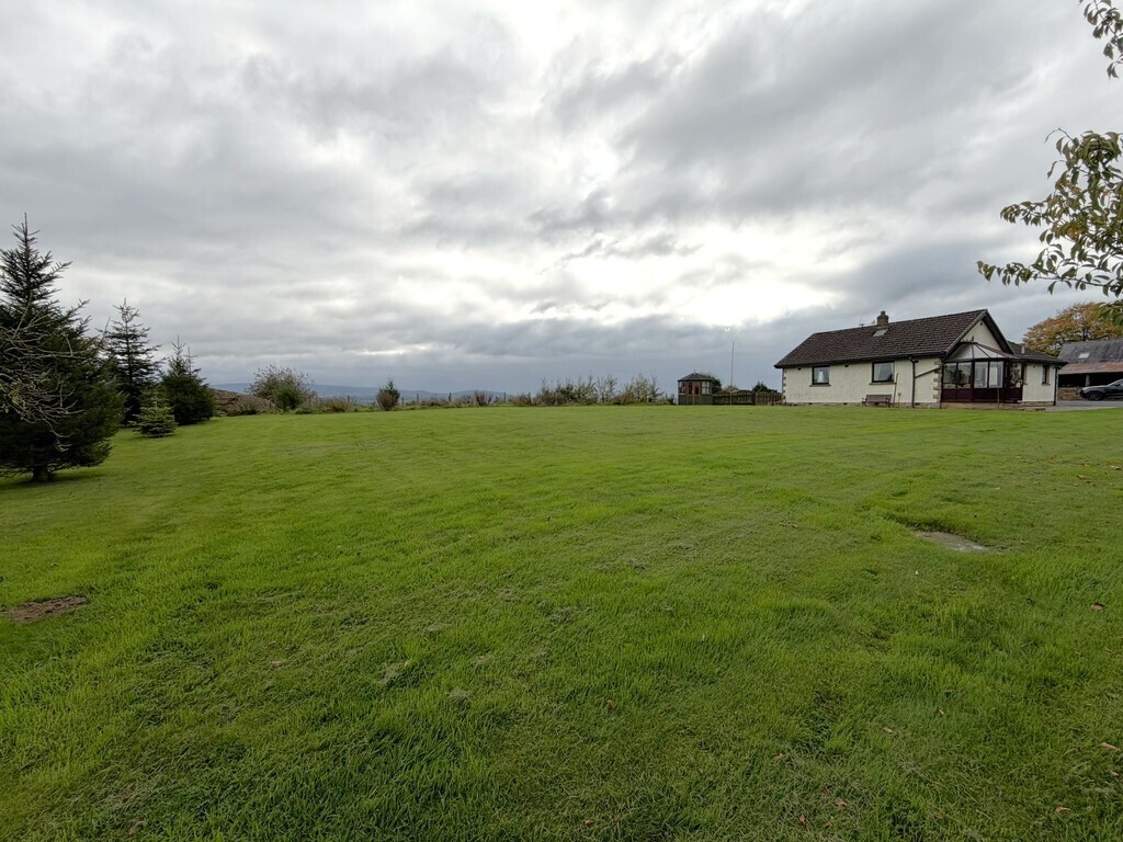 Walton, Brampton Image 24