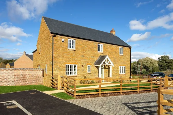 Thorntons Close, Little Houghton, NN7 photo 1