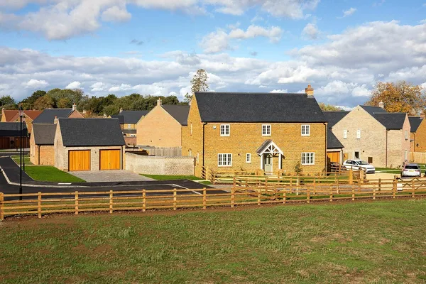 Thorntons Close, Little Houghton, NN7 photo 15