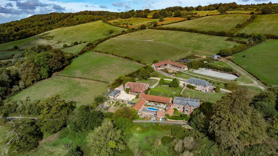 Property Image 28