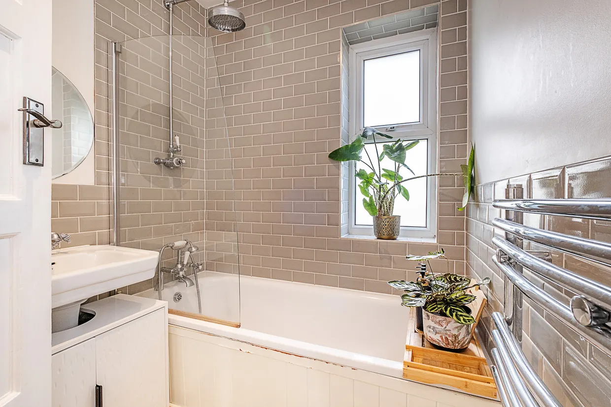 Thorpe Road, Kingston Upon Thames, KT2 photo 8