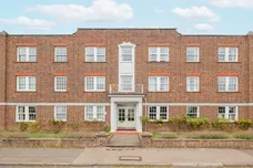 Home Park Walk, Kingston Upon Thames, KT1 photo 2