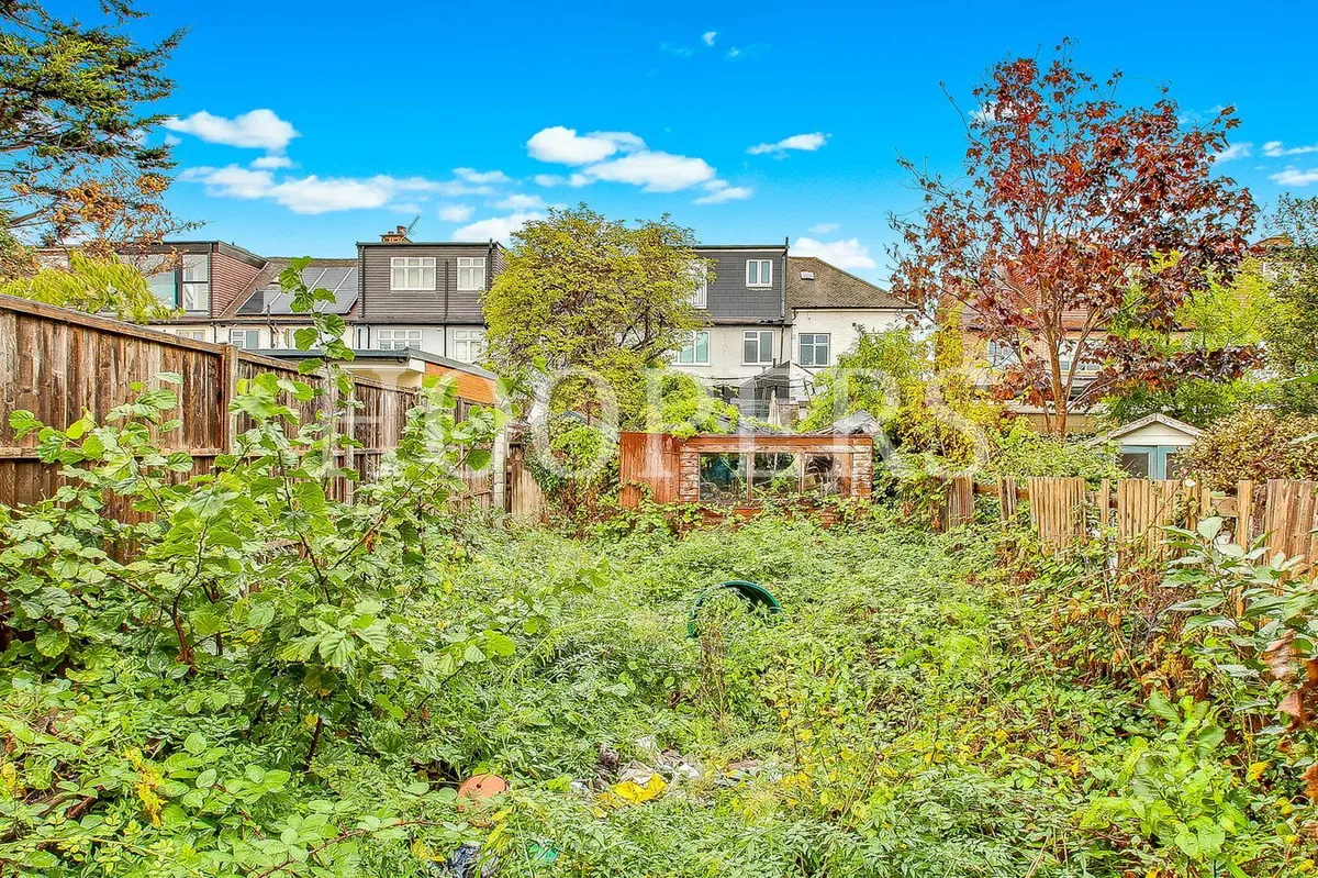 Whitmore Gardens, London, NW10