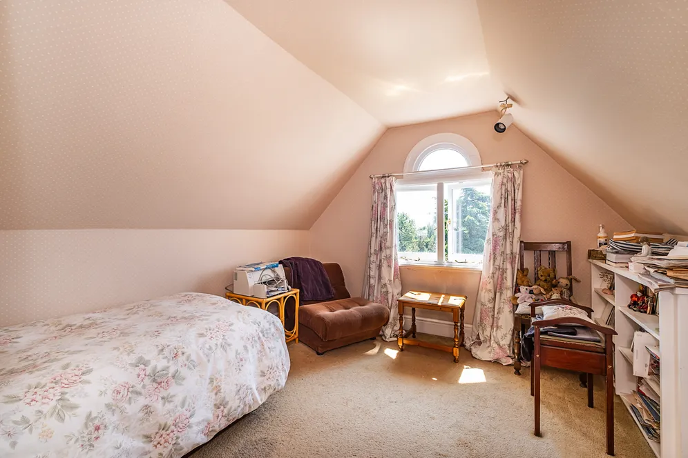 Oak Hill Road, Surbiton, KT6 photo 15