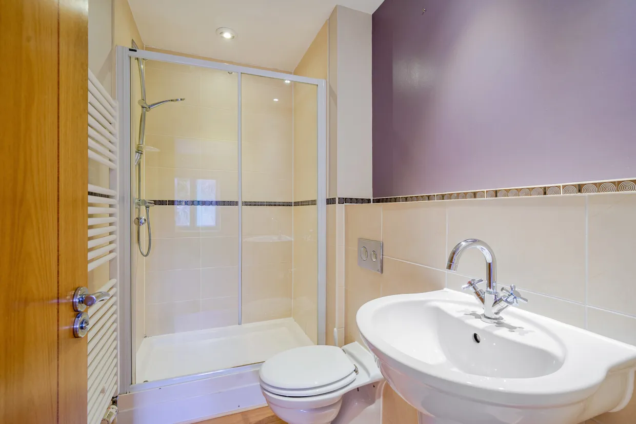 Clement Court, Chawton, GU34 photo 13