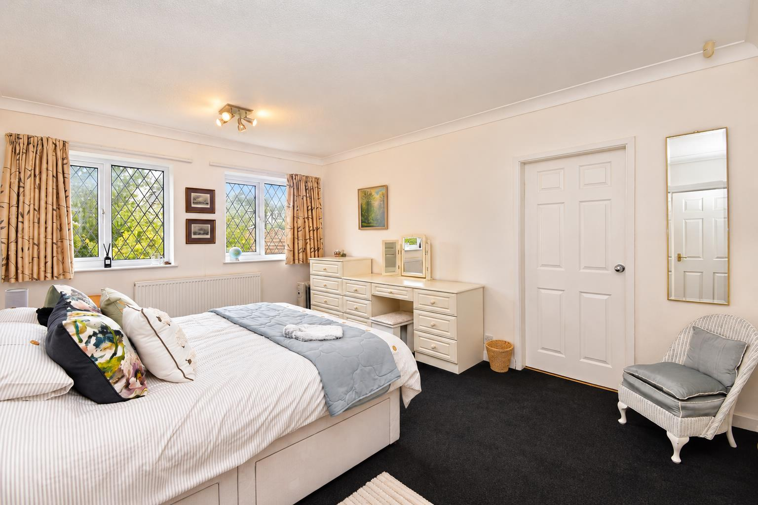Cottage Drive, Kirk Ella, Hull Image 11