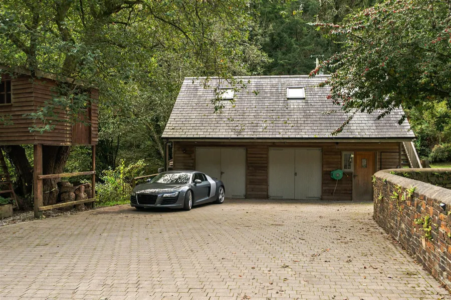 Property Image 15