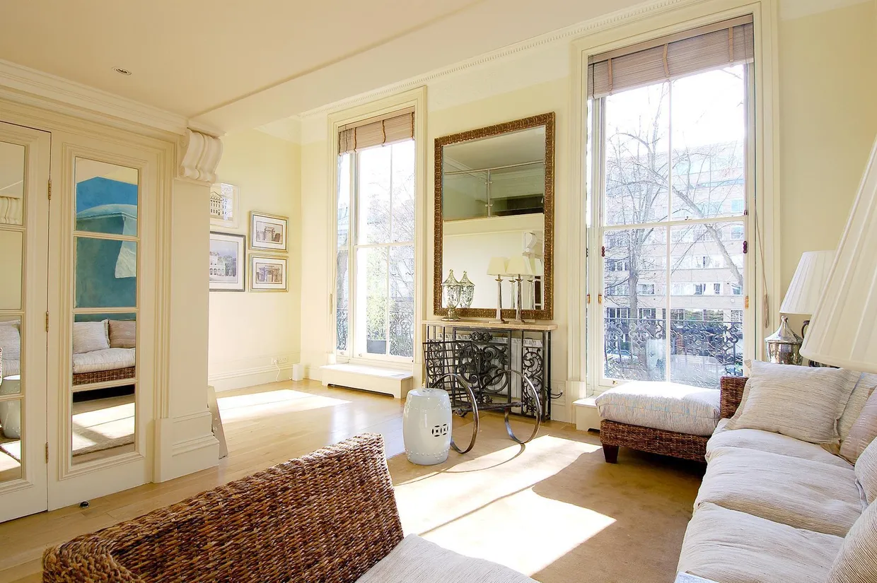 Porchester Square Bayswater W2 photo 1