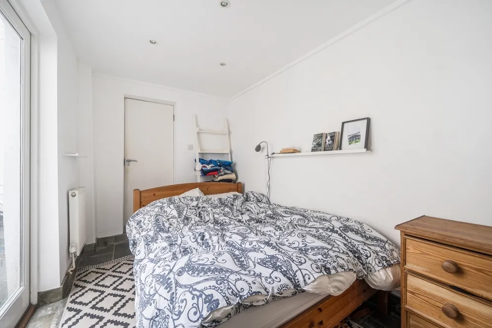 Blenheim Place Brighton BN1 photo 12