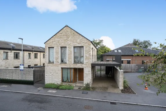 Farnsworth Drive Edgware HA8