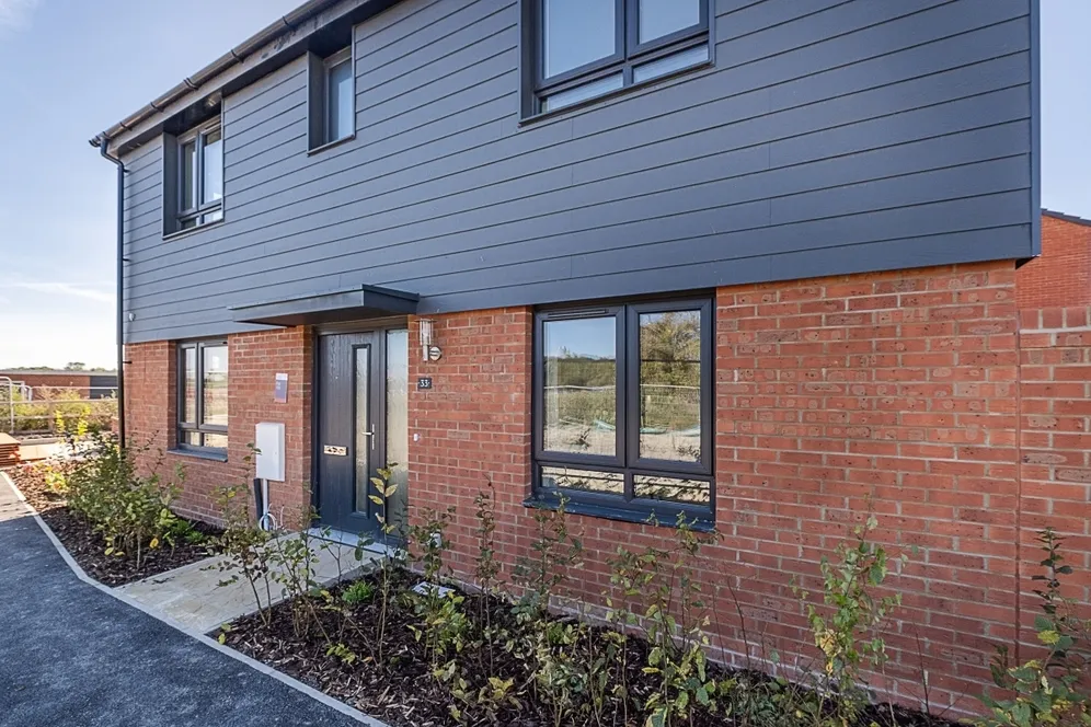 Aynesdale, 33 Roundhouse Road Didcot OX11 photo 2