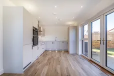 Aynesdale, 33 Roundhouse Road Didcot OX11 photo 3