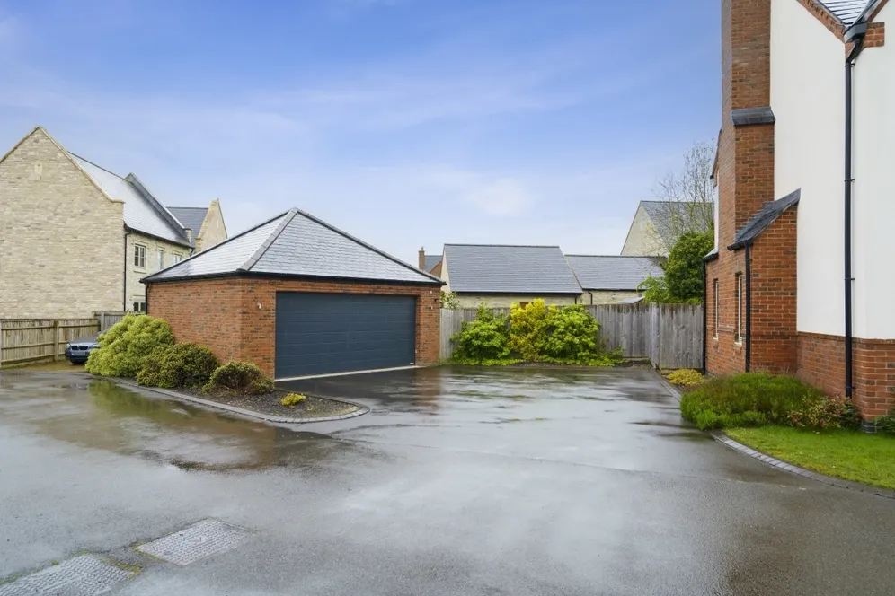 Bishops Acre, Lighthorne, CV35 photo 17