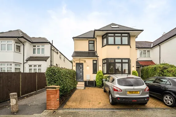 Cranbourne Gardens London NW11
