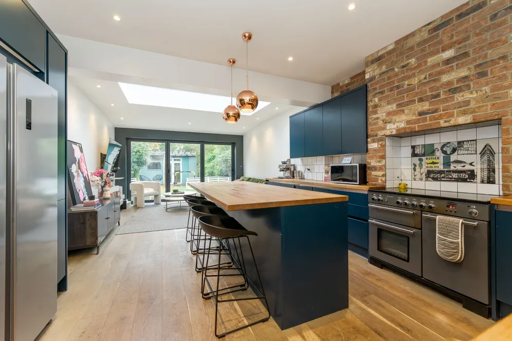 Atbara Road, Teddington, TW11 photo 3