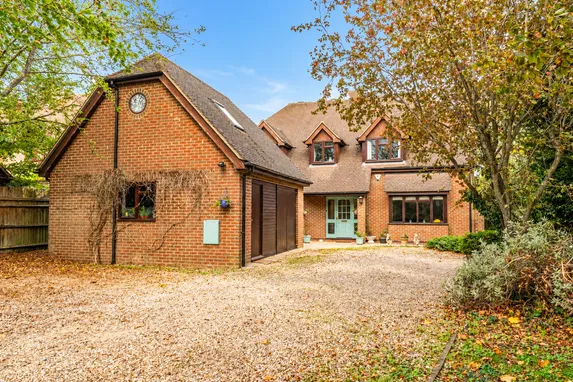 Courtenay Close, Abingdon, OX14