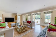 Over The Misbourne Road, Gerrards Cross, UB9 photo 12