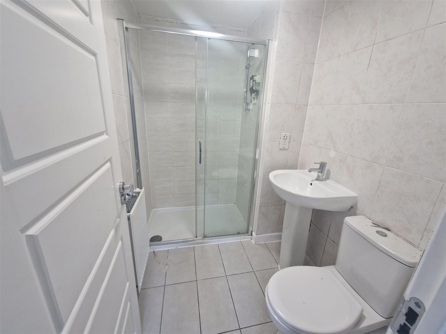 Wheeler Close, Dartford DA1 Image 13