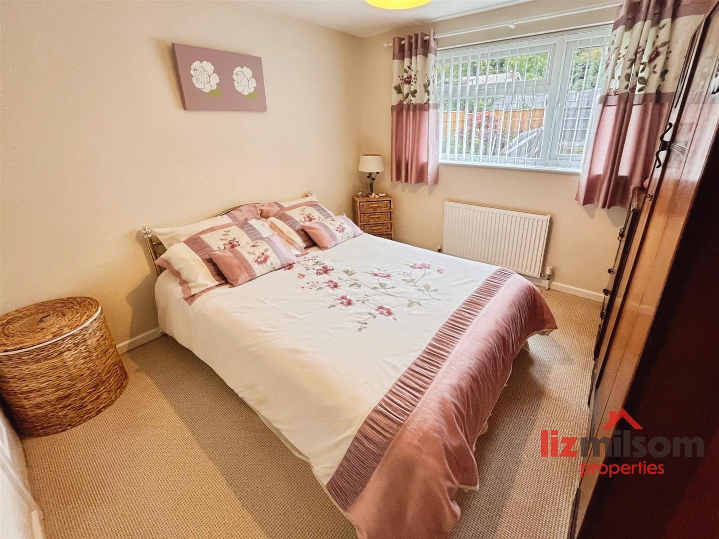 Masefield Avenue, Midway, Swadlincote Image 11