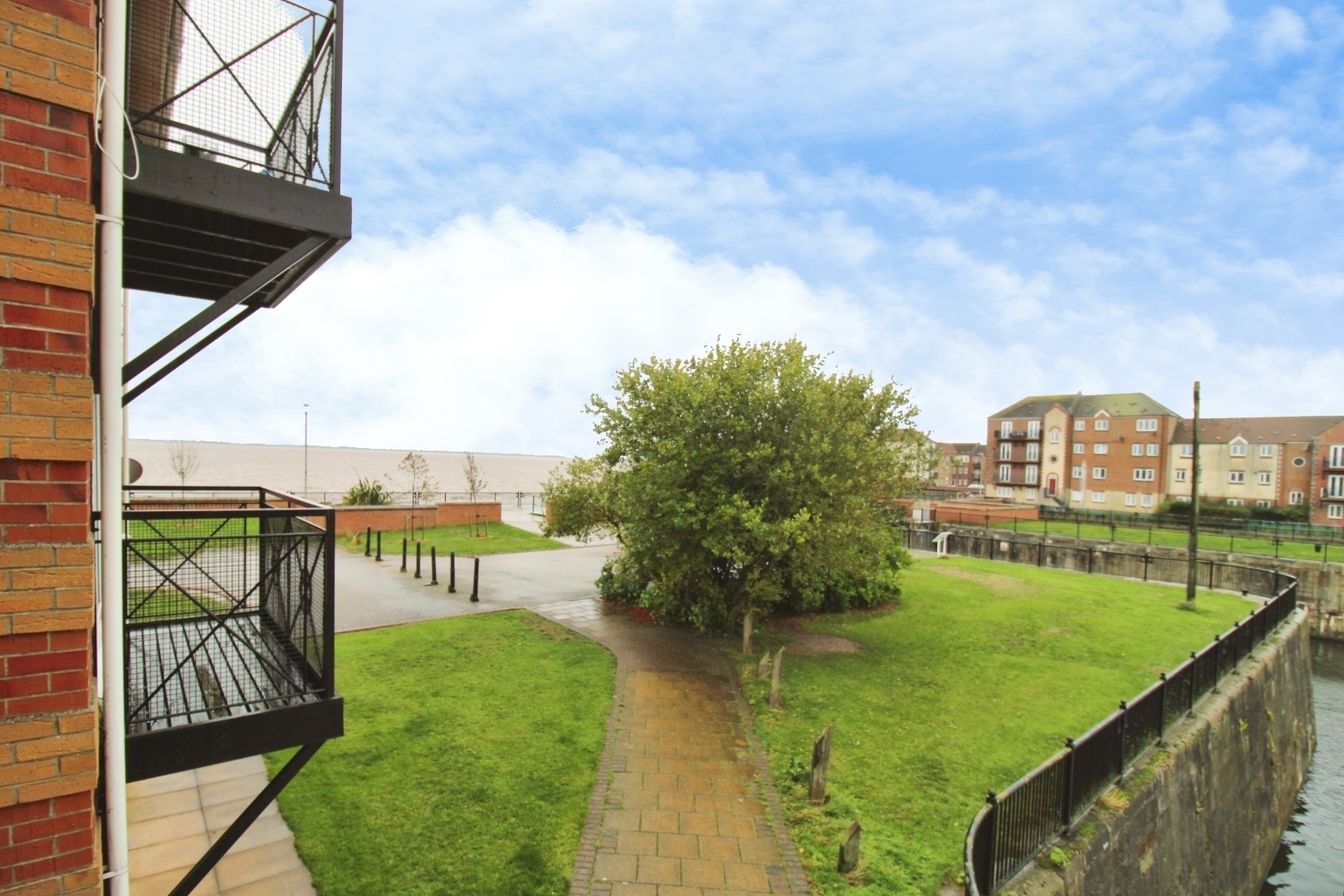 Lock Keepers Court, Hull Image 13