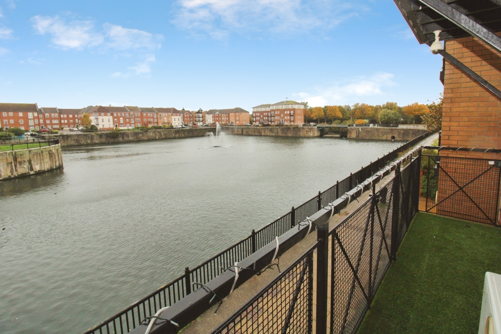 Lock Keepers Court, Hull Image 16