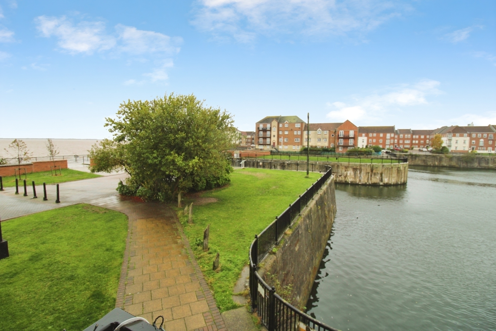 Lock Keepers Court, Hull Image 17