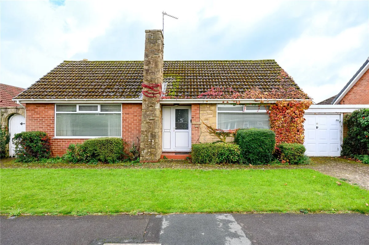 Carleton Drive, Boston Spa, LS23