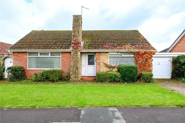 Carleton Drive, Boston Spa, LS23