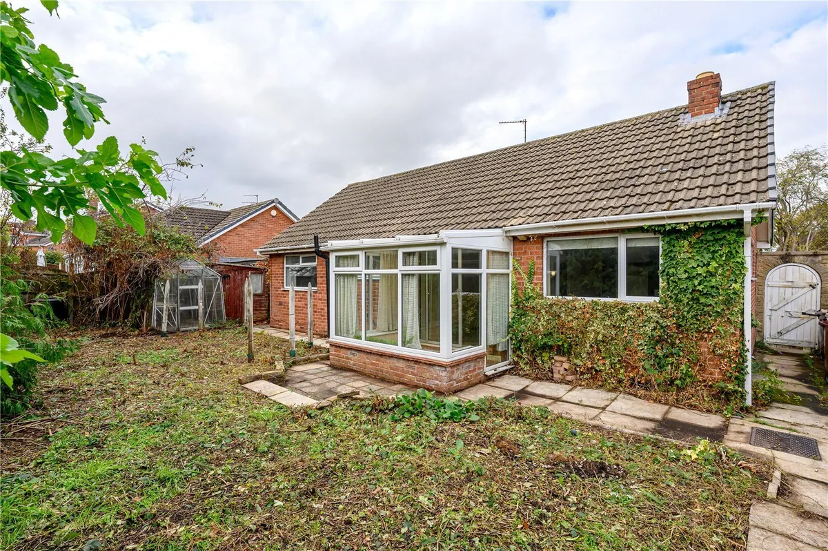 Carleton Drive, Boston Spa, LS23