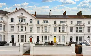 Morton Crescent, Exmouth, Devon, EX8 photo