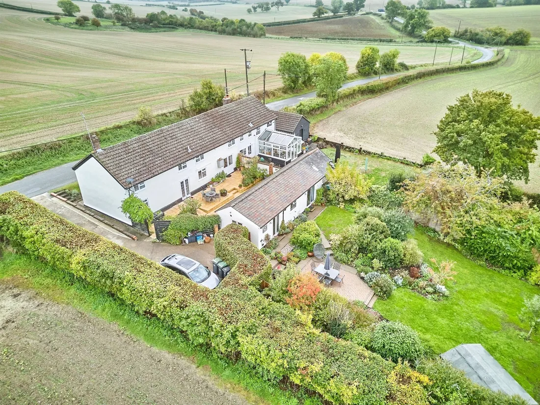 Property photo 32