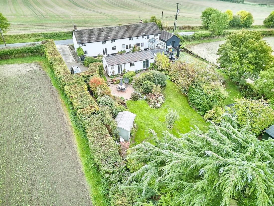 Property photo 33