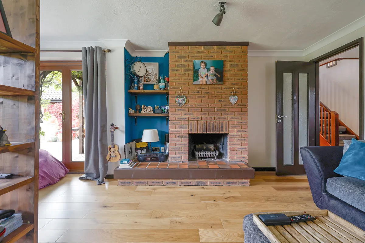 Wysemead, Horley, Surrey, RH6