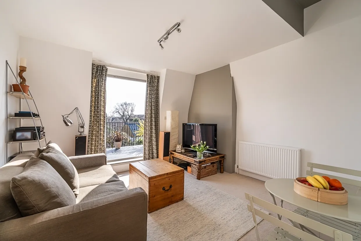 Fontenoy Road London SW12 photo 1