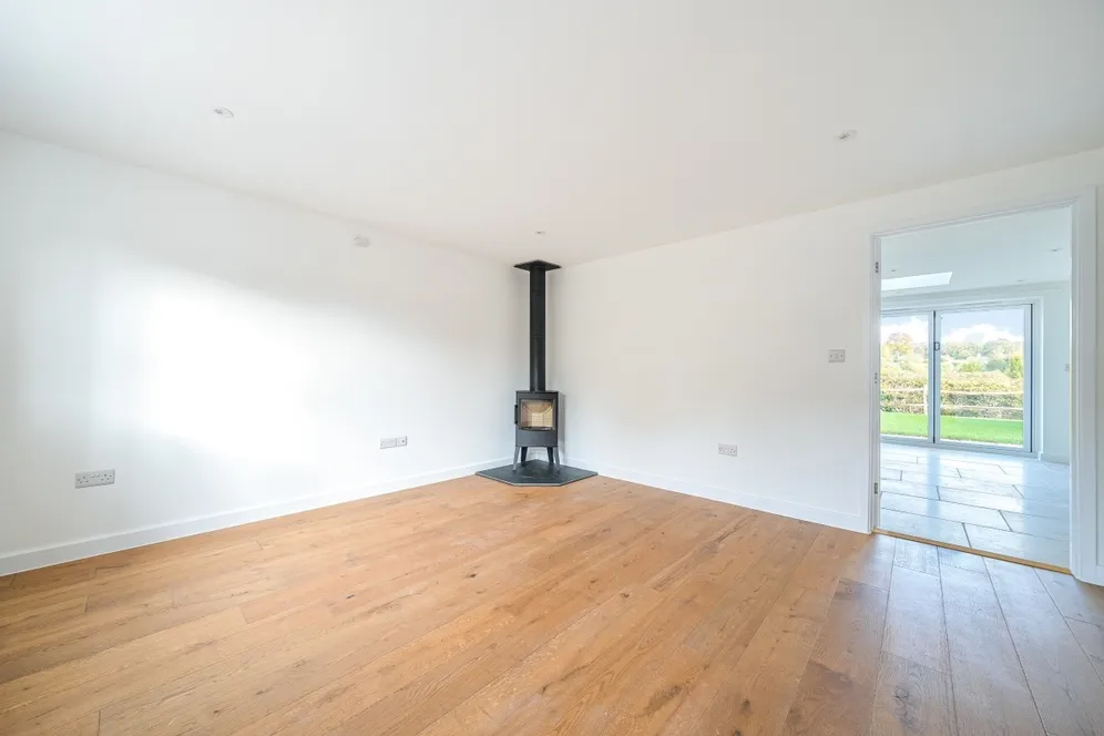 Castle Street Aldbourne SN8 photo 2