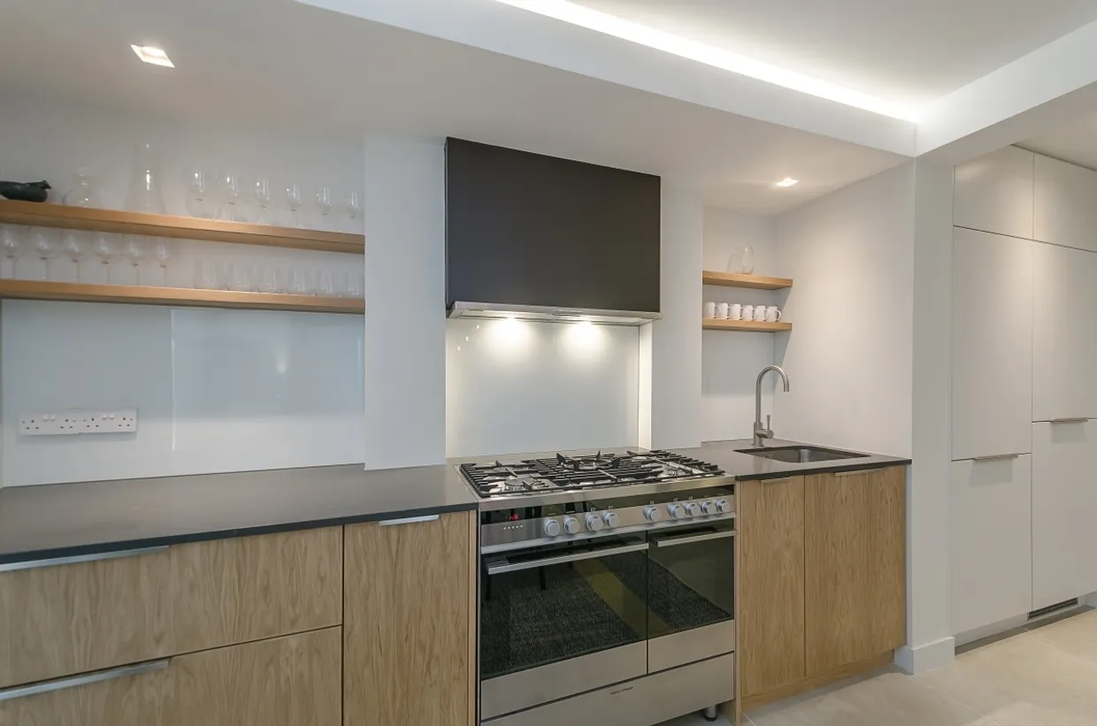 Warwick Avenue London W9 photo 3