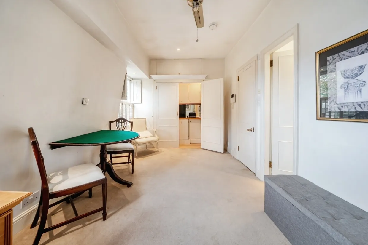 Upham Park Road London W4 photo 9