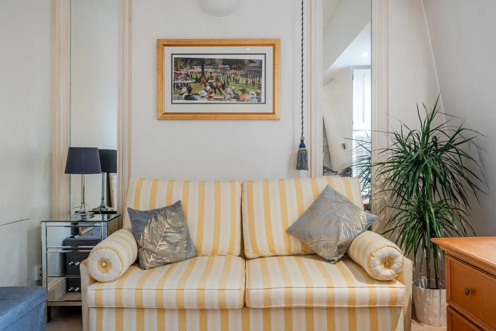 Upham Park Road London W4 photo 14